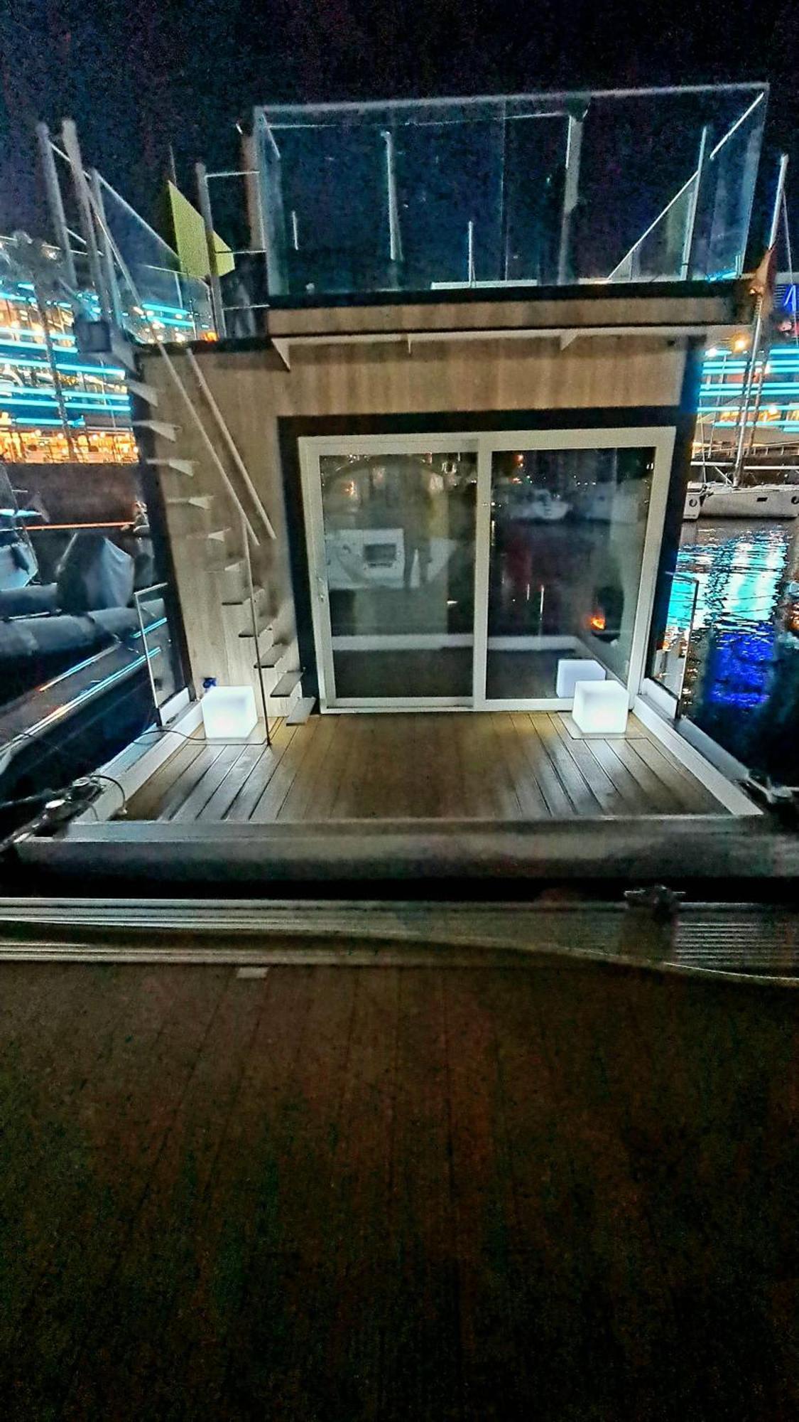 Barco-Apartamento En El Nautico De Vigo Zewnętrze zdjęcie