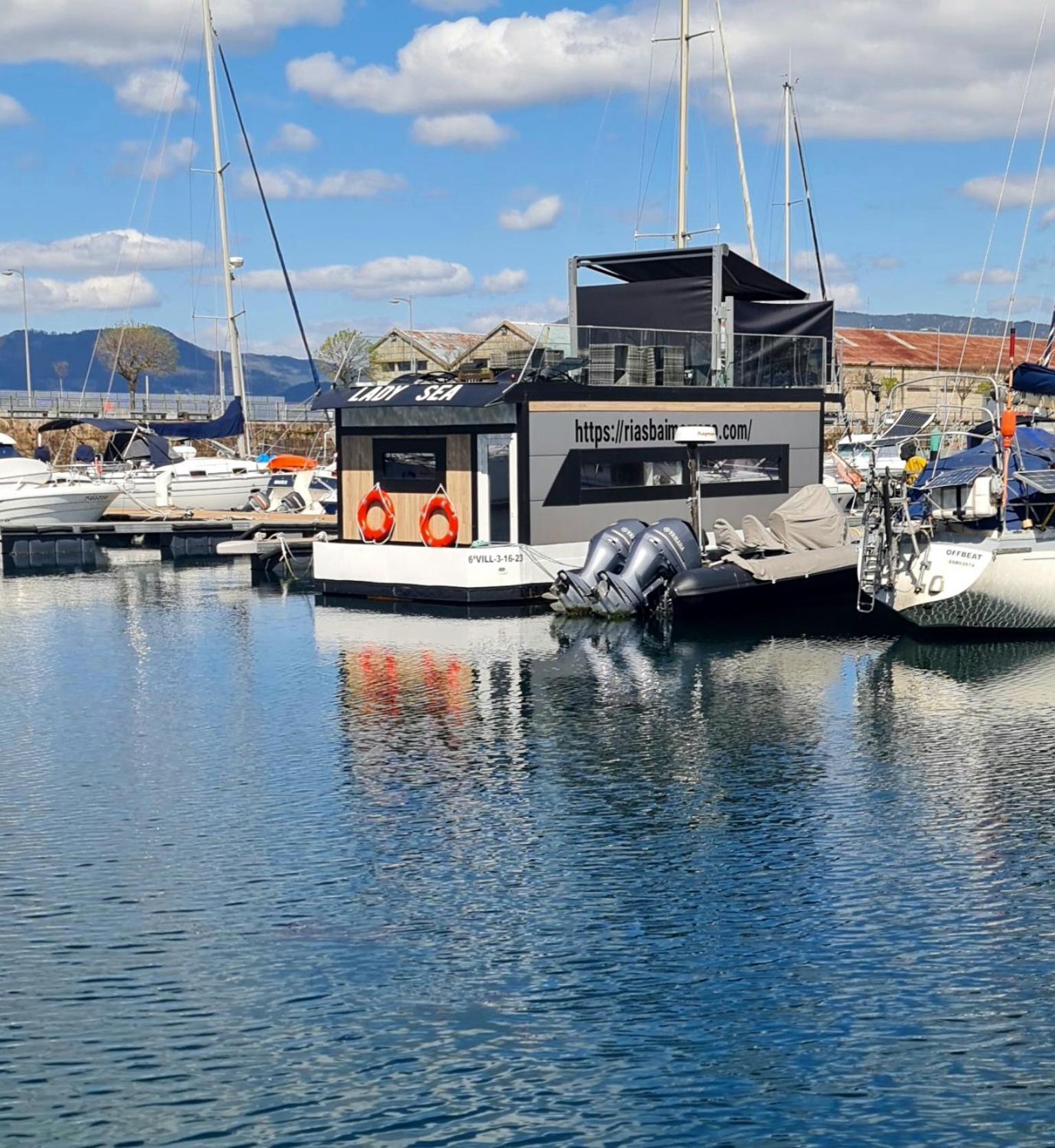 Barco-Apartamento En El Nautico De Vigo Zewnętrze zdjęcie