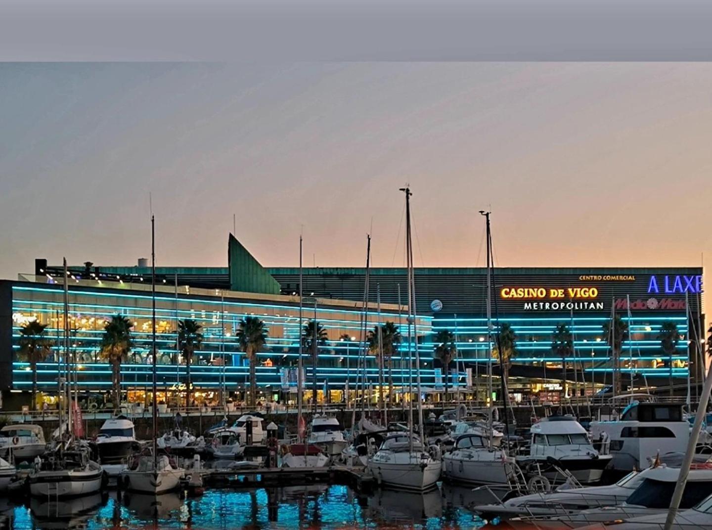 Barco-Apartamento En El Nautico De Vigo Zewnętrze zdjęcie