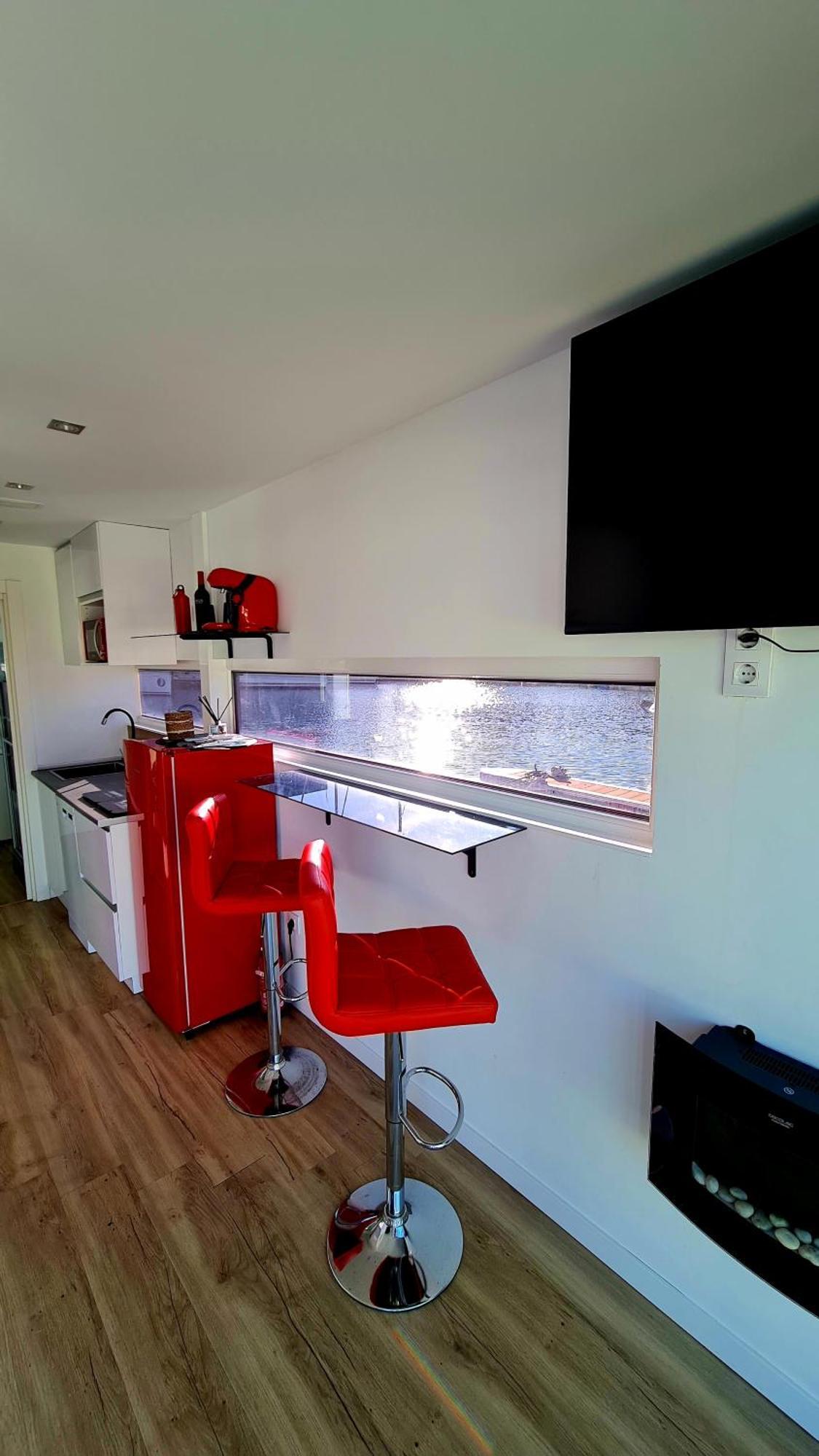 Barco-Apartamento En El Nautico De Vigo Zewnętrze zdjęcie
